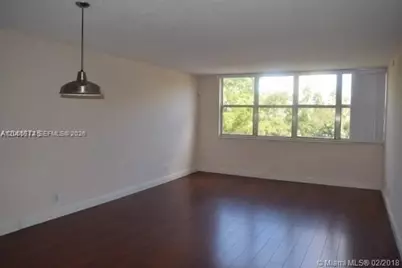 9143 SW 77th Ave #B304, Miami, FL 33156 - Photo 3