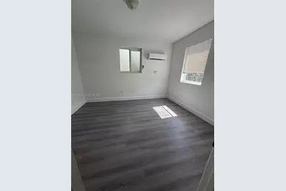 328 SW 15th Ave #-, Miami, FL 33135 - Photo 17