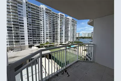 18031 Biscayne Blvd #601, Aventura, FL 33160 - Photo 17