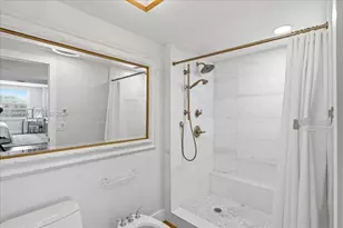 199 Ocean Ln Dr, Key Biscayne, FL 33149 - Photo 25