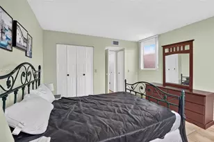 2811 Somerset Dr, Lauderdale Lakes, FL 33311 - Photo 5