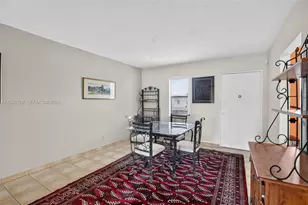 2811 Somerset Dr, Lauderdale Lakes, FL 33311 - Photo 9