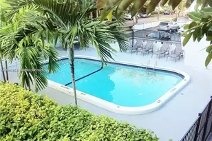 1 Edgewater Dr, Coral Gables, FL 33133 - Photo 15