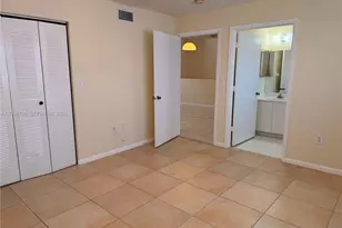 8019 Lake Dr, Doral, FL 33166 - Photo 11