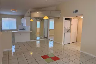 8019 Lake Dr, Doral, FL 33166 - Photo 5