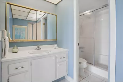 200 Diplomat Pkwy #830, Hallandale Beach, FL 33009 - Photo 15