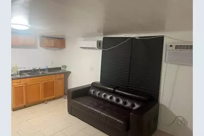 6841 Atlanta St, Hollywood, FL 33024 - Photo 9