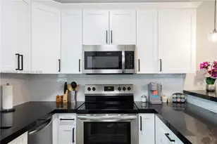 837 NW 14th Way, Fort Lauderdale, FL 33311 - Photo 9