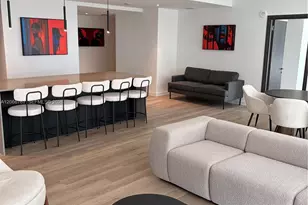 20 NE 11th St, Miami, FL 33132 - Photo 13