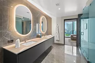 20 NE 11th St, Miami, FL 33132 - Photo 47