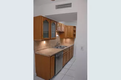 10907 N Kendall Dr #416, Miami, FL 33176 - Photo 11
