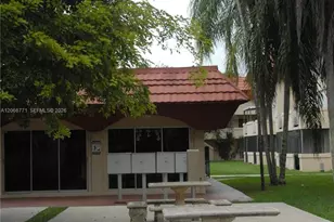 10907 N Kendall Dr, Miami, FL 33176 - Photo 29