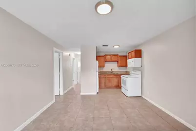 2610 Riverland Dr, Fort Lauderdale, FL 33312 - Photo 3