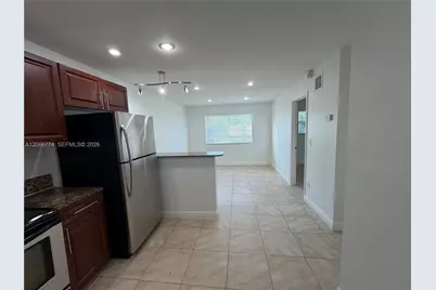 5621 SW 36th Ct #105, Davie, FL 33314 - Photo 5
