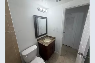 5621 SW 36th Ct #105, Davie, FL 33314 - Photo 9