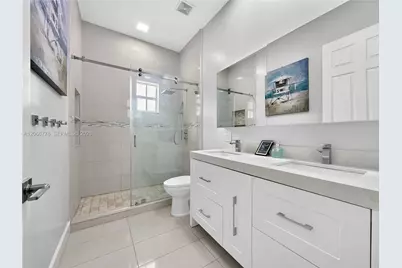 11365 NW 68th St, Doral, FL 33178 - Photo 19