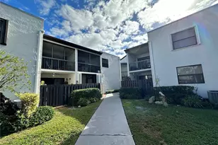 9427 Fontainebleau Blvd, Miami, FL 33172 - Photo 1