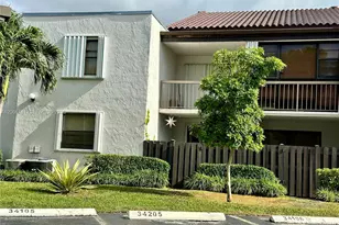 9427 Fontainebleau Blvd, Miami, FL 33172 - Photo 21