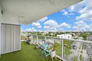 900 SW 8th St, Miami, FL 33130 - Photo 7