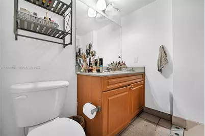 900 SW 8th St #908, Miami, FL 33130 - Photo 21