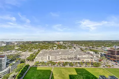 121 NE 34th St #2310, Miami, FL 33137 - Photo 3