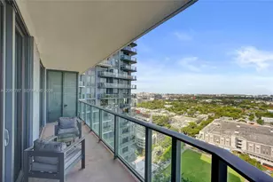 121 NE 34th St, Miami, FL 33137 - Photo 29
