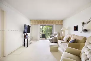 750 SE 6th Ave, Deerfield Beach, FL 33441 - Photo 3