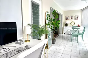 3000 NE 48th St, Fort Lauderdale, FL 33308 - Photo 11