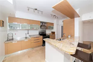 17100 N Bay Rd, Sunny Isles Beach, FL 33160 - Photo 9