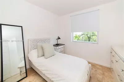 17100 N Bay Rd #1501, Sunny Isles Beach, FL 33160 - Photo 27