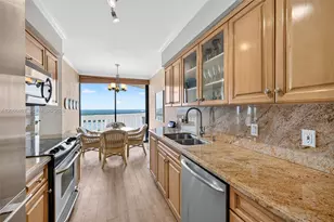1000 Island Blvd, Aventura, FL 33160 - Photo 25