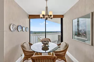1000 Island Blvd, Aventura, FL 33160 - Photo 27