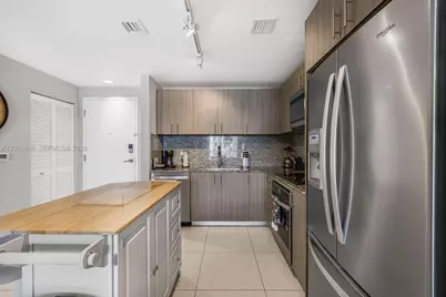 5350 NW 84th Ave #1614, Doral, FL 33166 - Photo 5