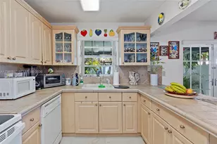 12055 SW 19th Ln, Miami, FL 33175 - Photo 19