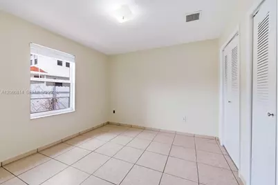 3072 NW 14th St #REAR, Miami, FL 33125 - Photo 3