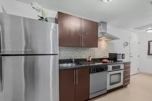 1300 Pennsylvania Ave, Miami Beach, FL 33139 - Photo 5