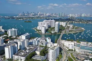 1345 Lincoln Rd, Miami Beach, FL 33139 - Photo 1