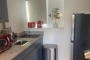 338 Roosevelt St, Hollywood, FL 33019 - Photo 5