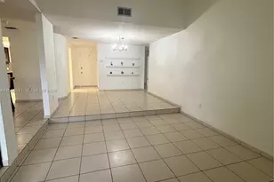 17919 NW 66th Ct, Hialeah, FL 33015 - Photo 13