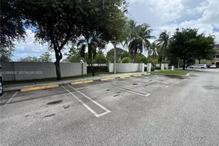 10885 NW 89th Terrace, Doral, FL 33178 - Photo 57
