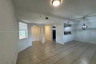 10885 NW 89th Terrace, Doral, FL 33178 - Photo 11