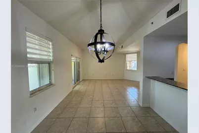 10885 NW 89th Ter #113, Doral, FL 33178 - Photo 9
