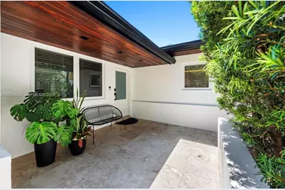 5711 Michelangelo St, Coral Gables, FL 33146 - Photo 5