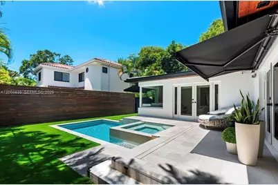 5711 Michelangelo St, Coral Gables, FL 33146 - Photo 9