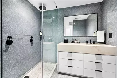 5711 Michelangelo St, Coral Gables, FL 33146 - Photo 27