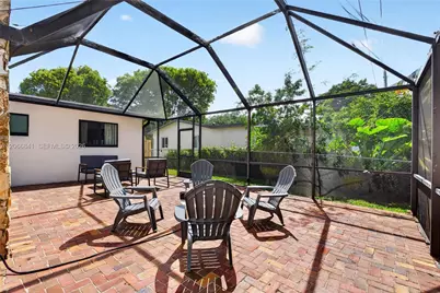 7221 Freedom St, Hollywood, FL 33024 - Photo 27