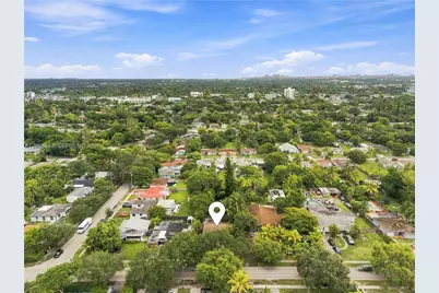 2541 Washington St, Hollywood, FL 33020 - Photo 3