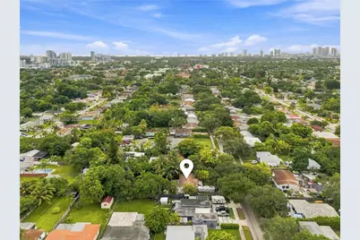 2541 Washington St, Hollywood, FL 33020 - Photo 5