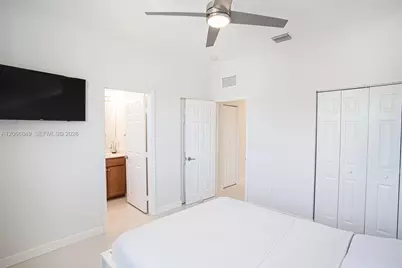 132 SE 28th Pl, Homestead, FL 33033 - Photo 23