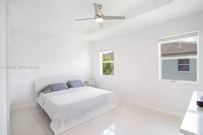 132 SE 28th Pl, Homestead, FL 33033 - Photo 15